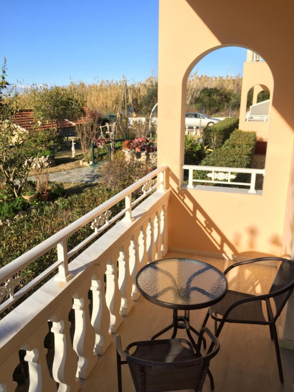 Eleni Apartments Αρίλλας Εξωτερικό φωτογραφία